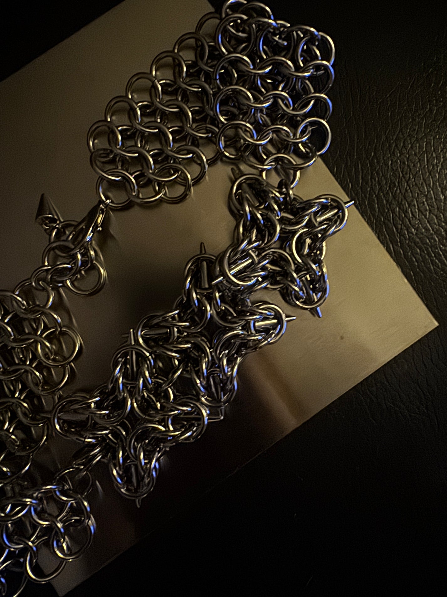 x3 choker